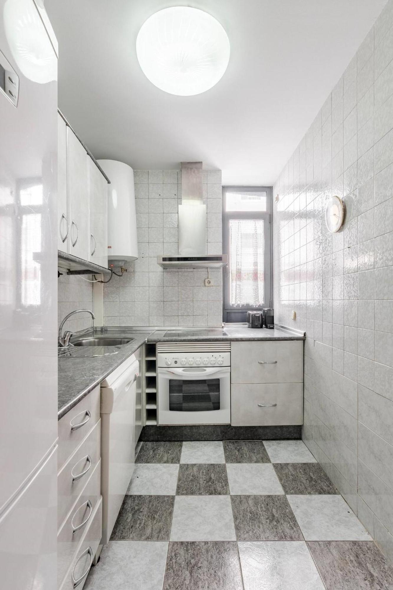 Ave Apartamento En Madrid Centro Atocha Exterior photo